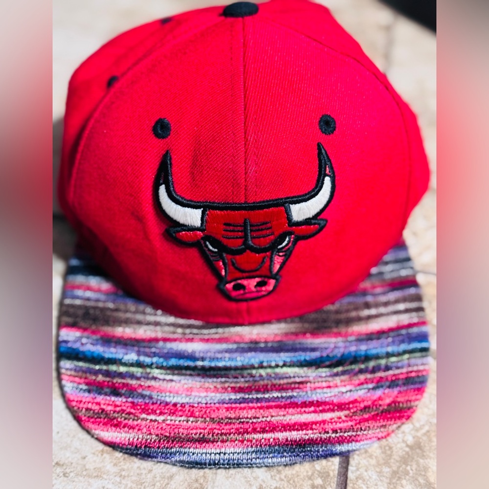 Chicago Bulls- retro- tie dye snapback hat
